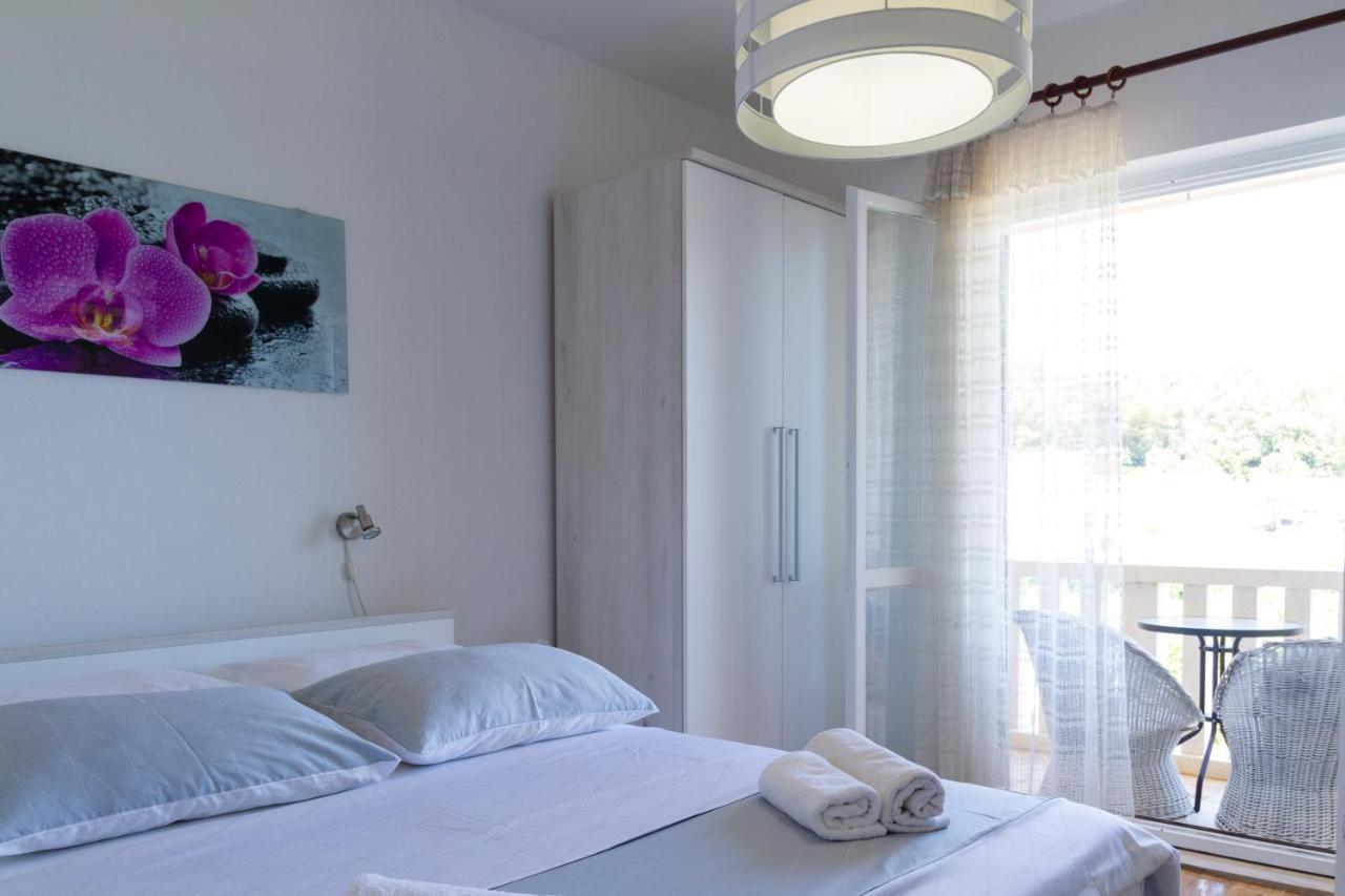 Apartmani Fides Lumbarda Esterno foto